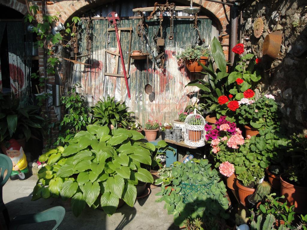The Tower Of The Old King Bed & Breakfast Desenzano del Garda Exterior photo