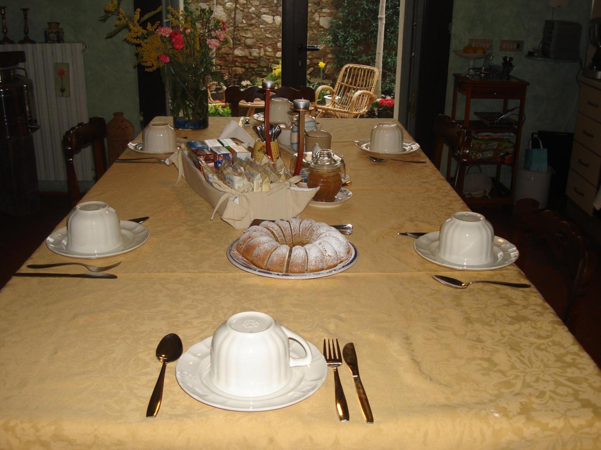 The Tower Of The Old King Bed & Breakfast Desenzano del Garda Exterior photo